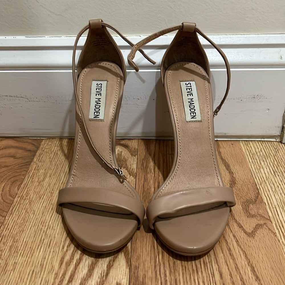 Nude heels
